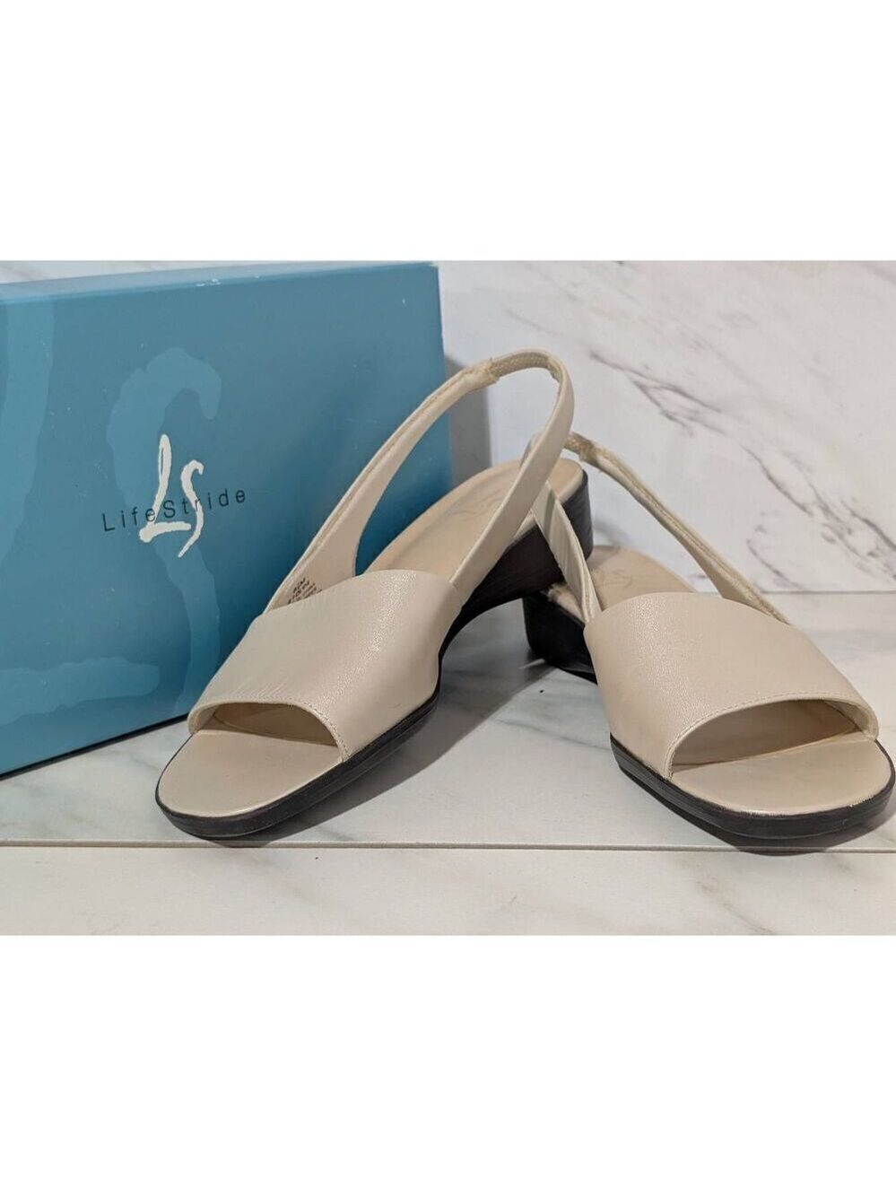 LifeStride Women's Cream Solid Leather Comfort Slingback Sandals Size 8.5